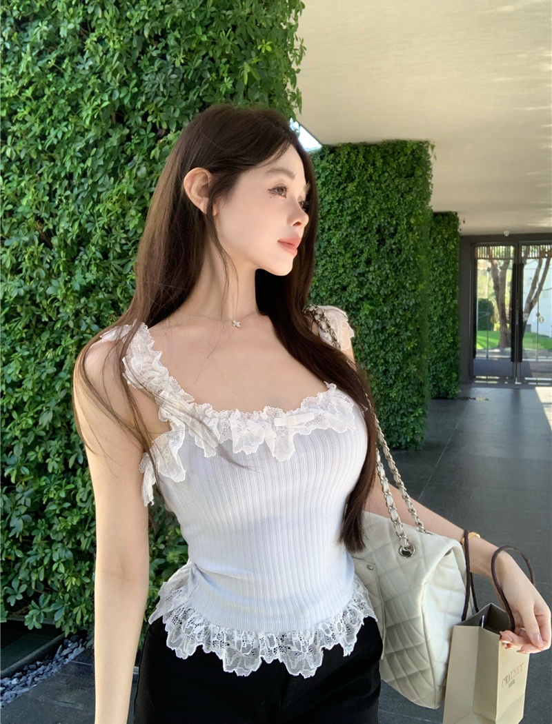 Hemming Korean style lace sling spring vest