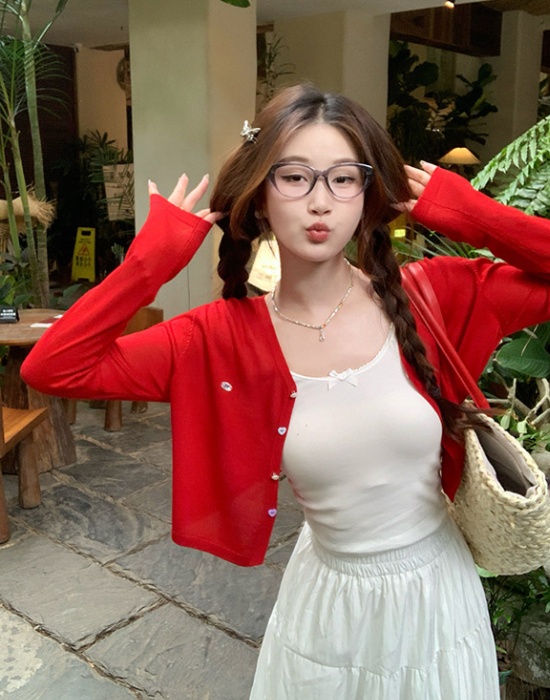 Light knitted cardigan with sling tops for women