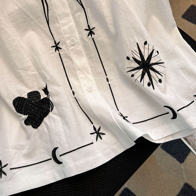 Temperament small shirt embroidery waistcoat