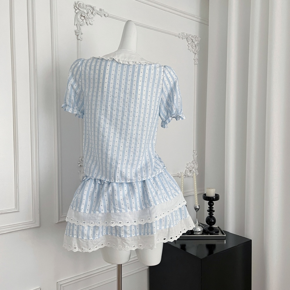 Short lovely skirt sweet summer shirt a set