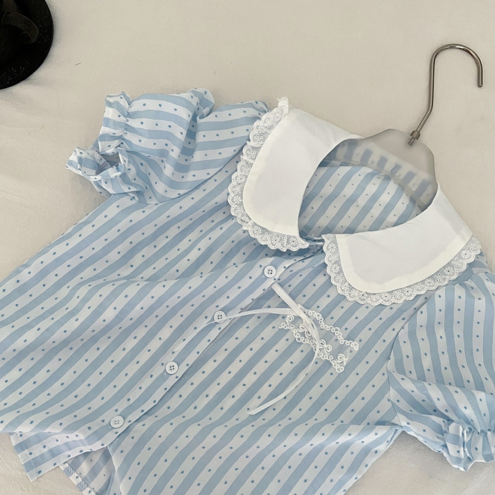 Short lovely skirt sweet summer shirt a set