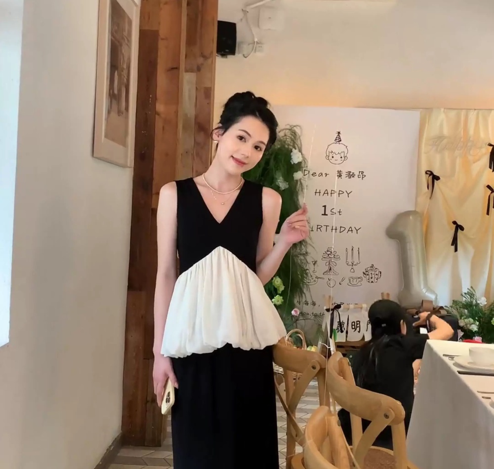 Mixed colors lotus leaf edges vest sleeveless small shirt