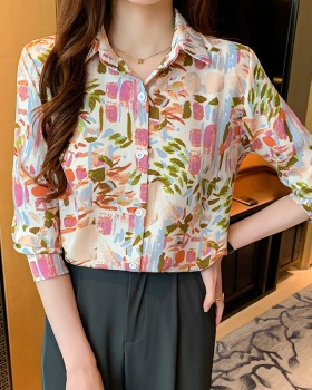 Long sleeve spring chiffon shirt for women