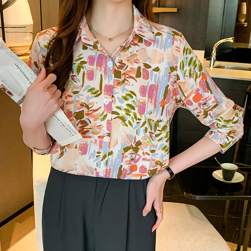 Long sleeve spring chiffon shirt for women