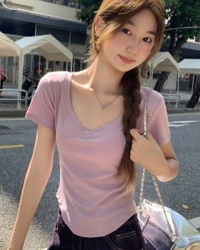 Purple slim T-shirt short V-neck tops for women