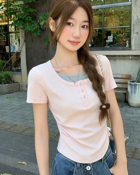 Unique short T-shirt slim fold small shirt for women