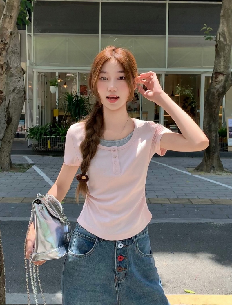Unique short T-shirt slim fold small shirt for women