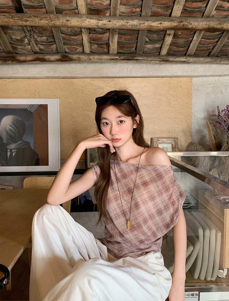 Thin short T-shirt strapless plaid tops for women