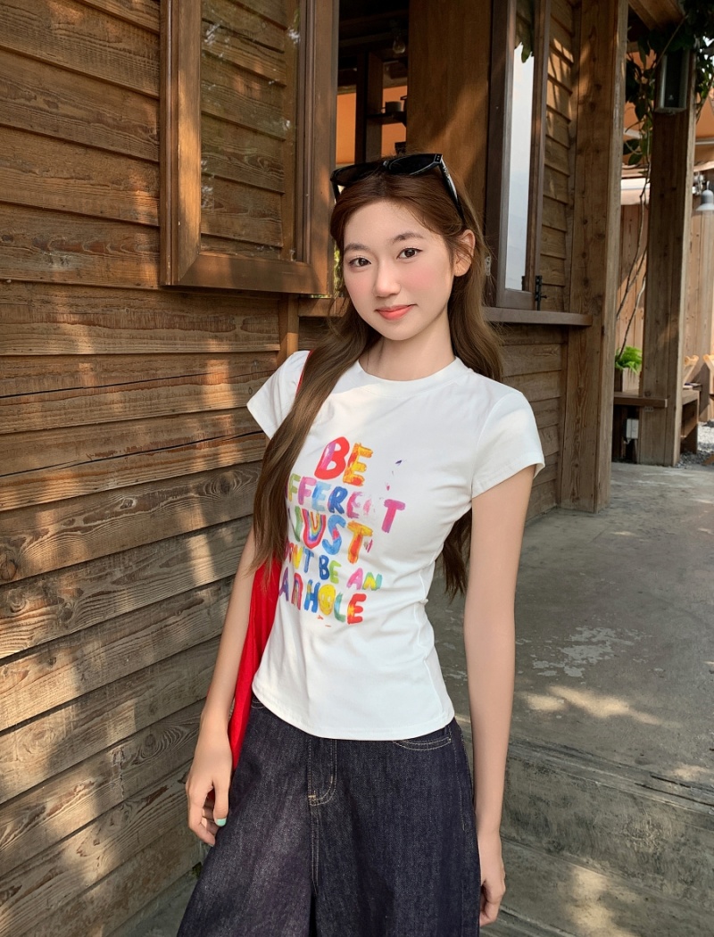 Slim printing tops letters graffiti T-shirt for women