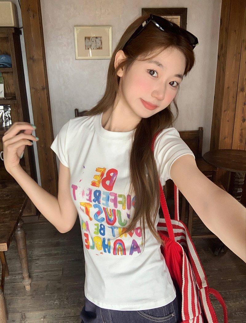 Slim printing tops letters graffiti T-shirt for women