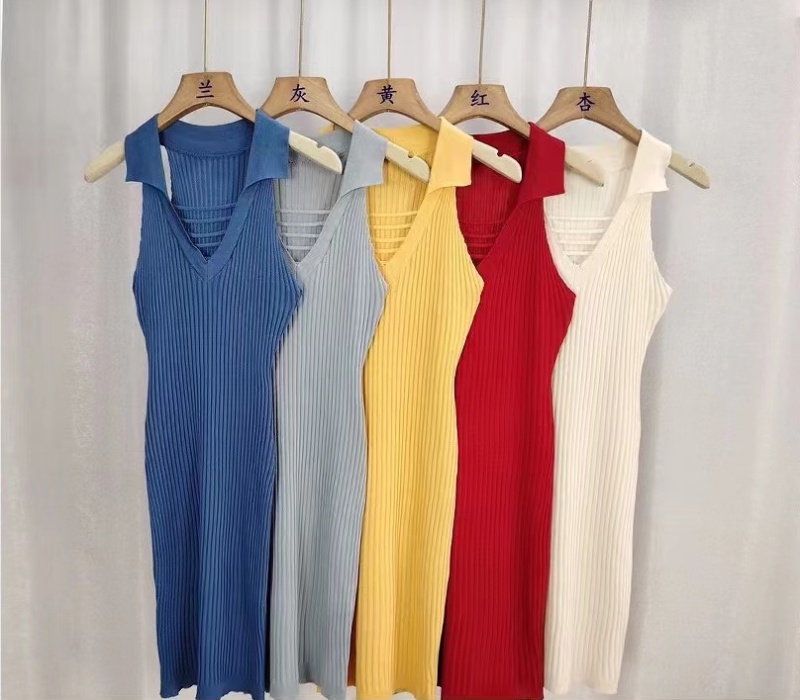 Slim short knitted dress package hip enticement vest