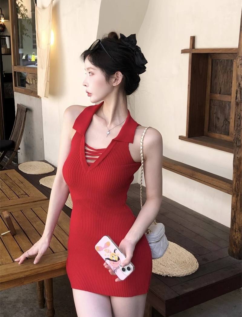 Slim short knitted dress package hip enticement vest