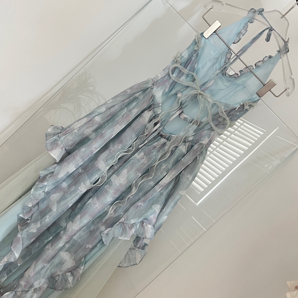 Halter sling pinched waist seaside vacation sweet dress