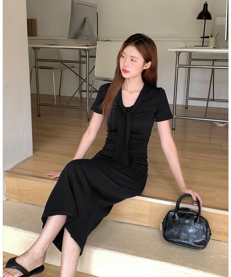V-neck knitted long dress enticement temperament dress