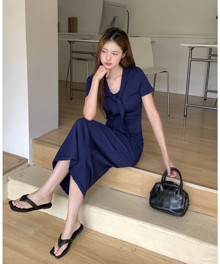 V-neck knitted long dress enticement temperament dress
