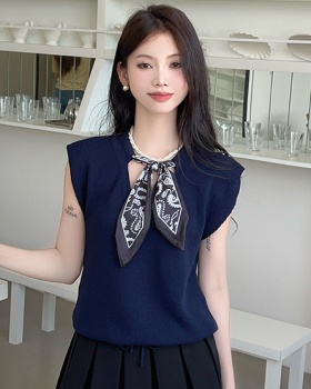 Niche V-neck vest sleeveless slim tops for women