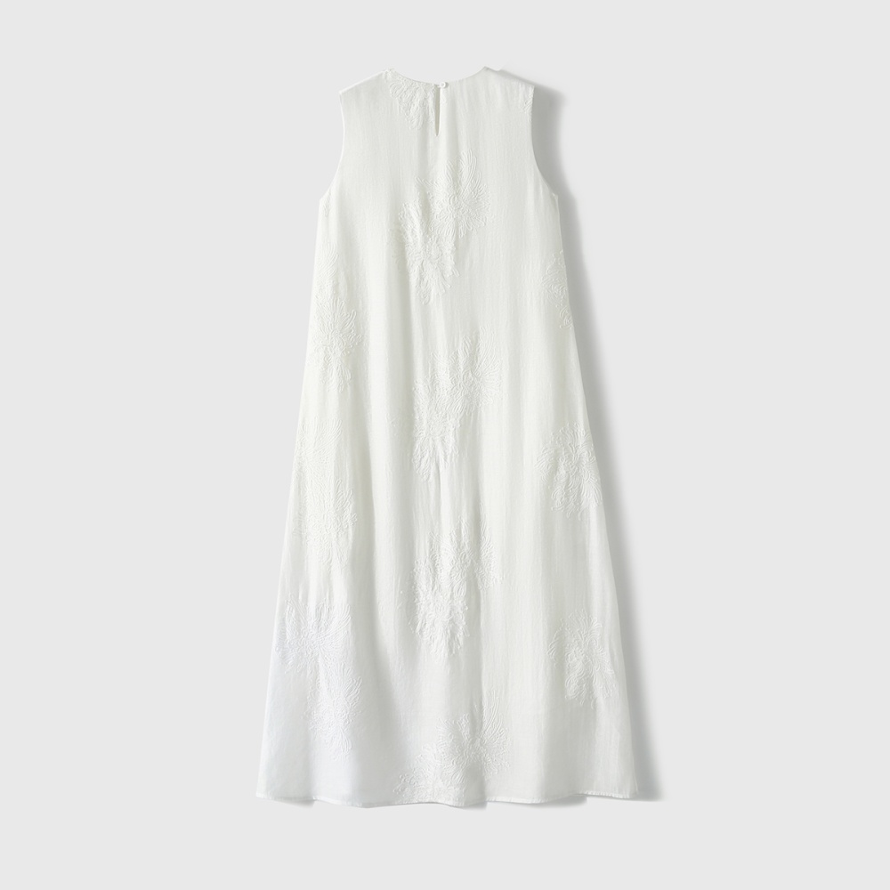 Sleeveless embroidery summer long dress flax white dress