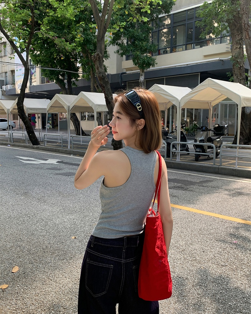 Sleeveless summer vest bottoming tops for women