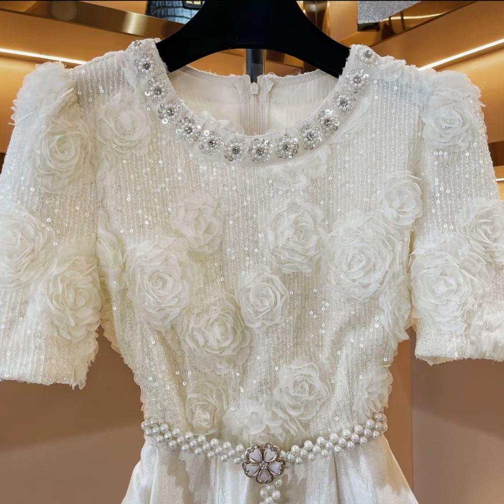 Light luxury temperament embroidered elegant dress