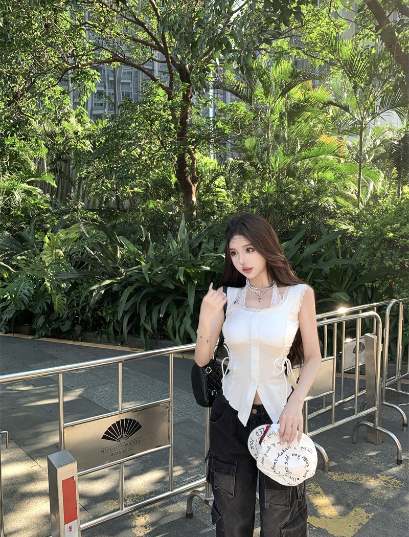 Sling white enticement tops sleeveless pinched waist vest