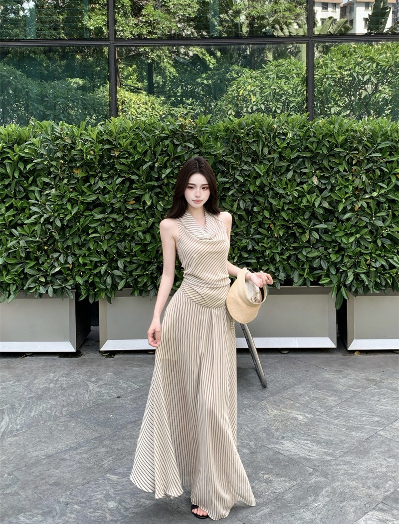 Sleeveless temperament dress stripe jumpsuit