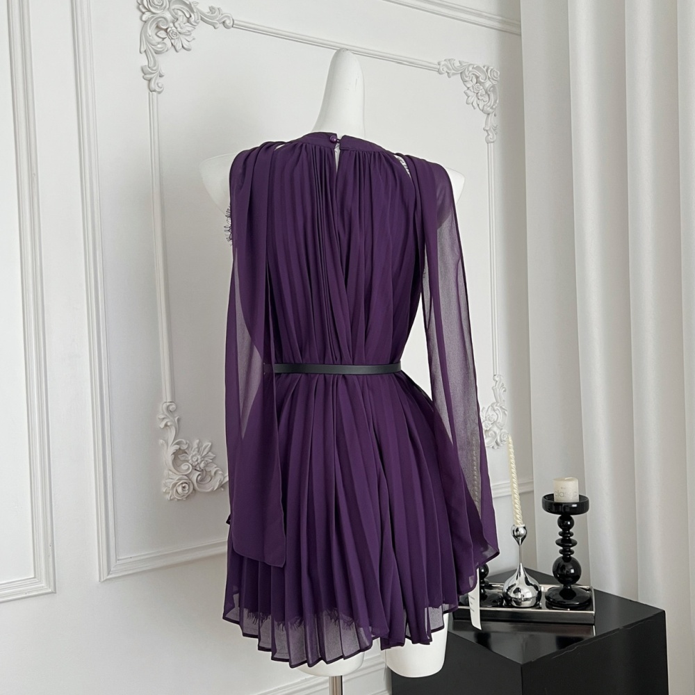 Sleeveless skirt pinched waist tops a set for women