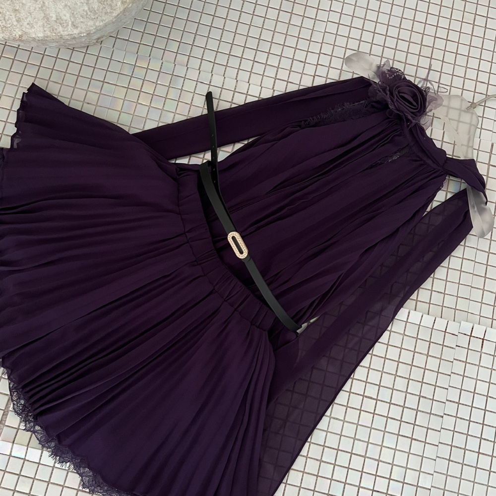 Sleeveless skirt pinched waist tops a set for women