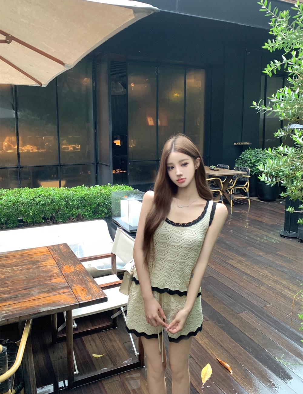 Crochet sling shorts U-neck vest 2pcs set for women