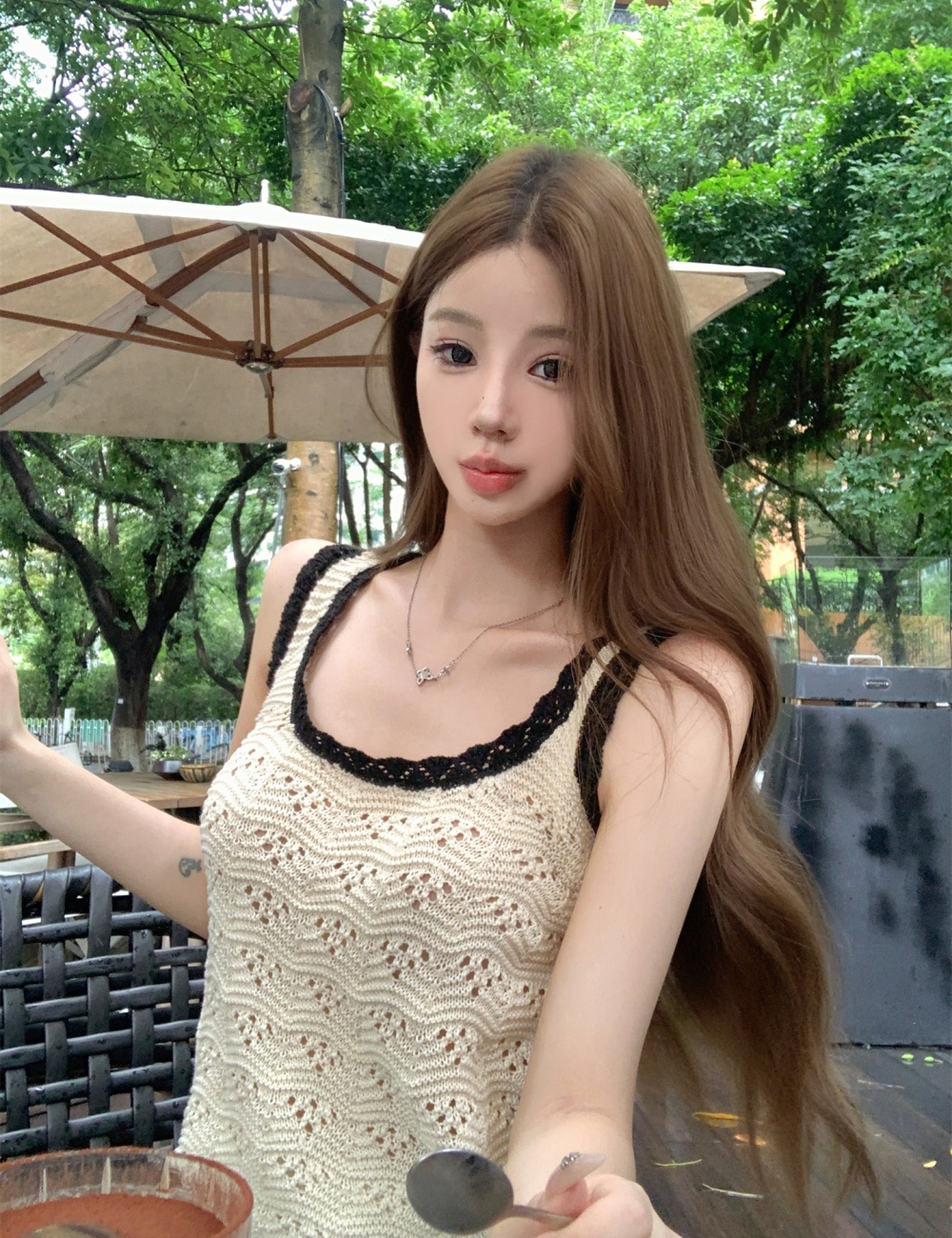 Crochet sling shorts U-neck vest 2pcs set for women