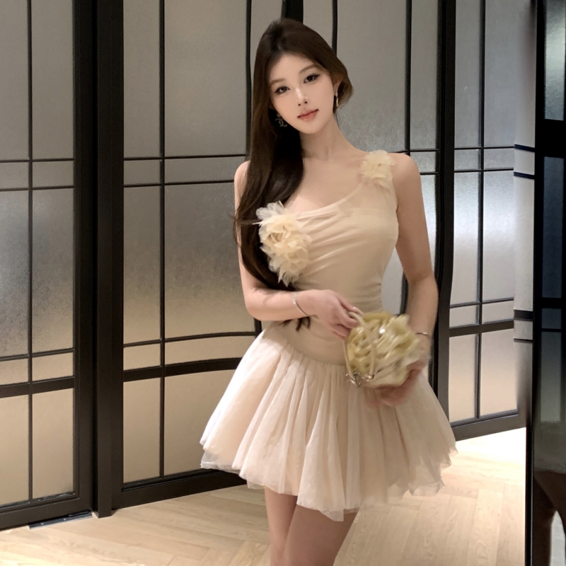 Slim gauze thick and disorderly asymmetry lady dress