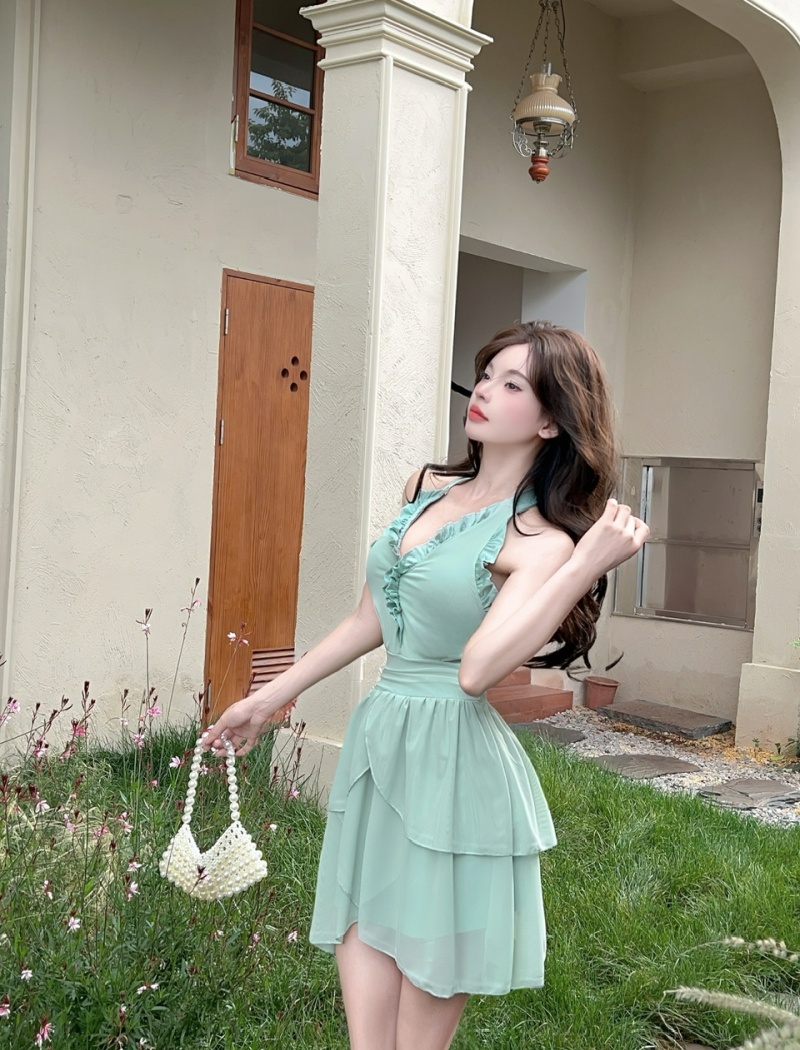 Halter bottoming short dress