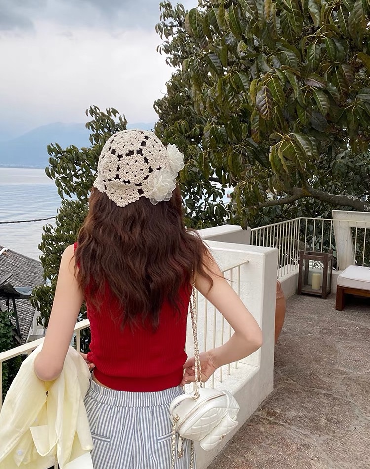 Wears outside vest sleeveless tops for women