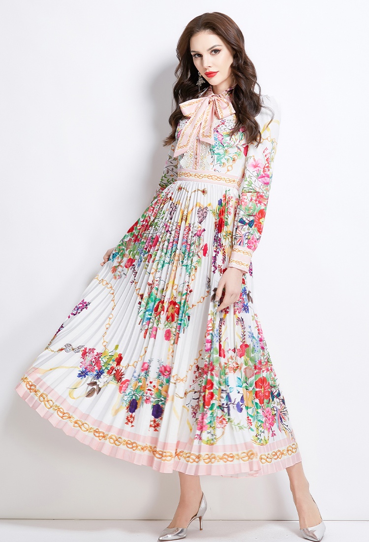 Spring and summer painted long painting crimp dress