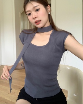 Niche short sleeve enticement knitted square collar slim tops