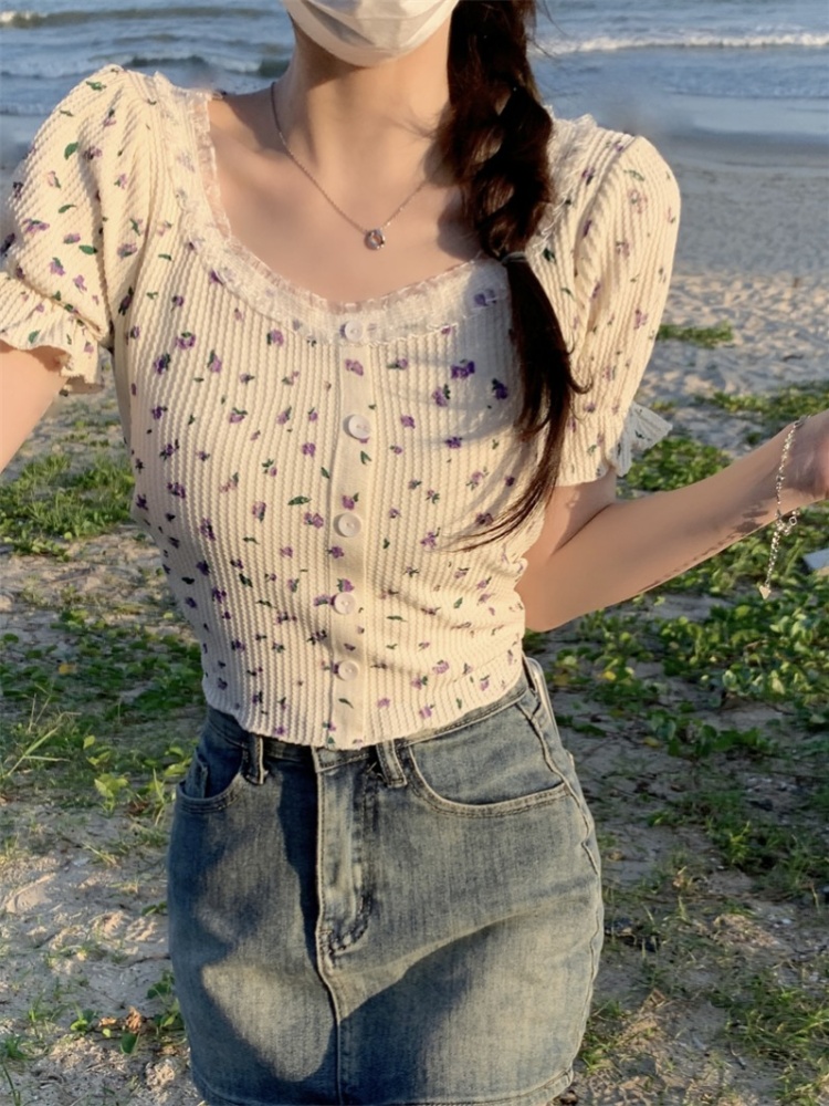Floral square collar T-shirt enticement tops for women