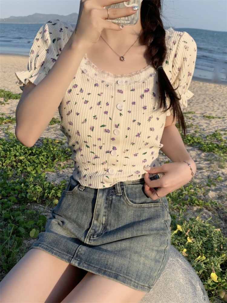 Floral square collar T-shirt enticement tops for women