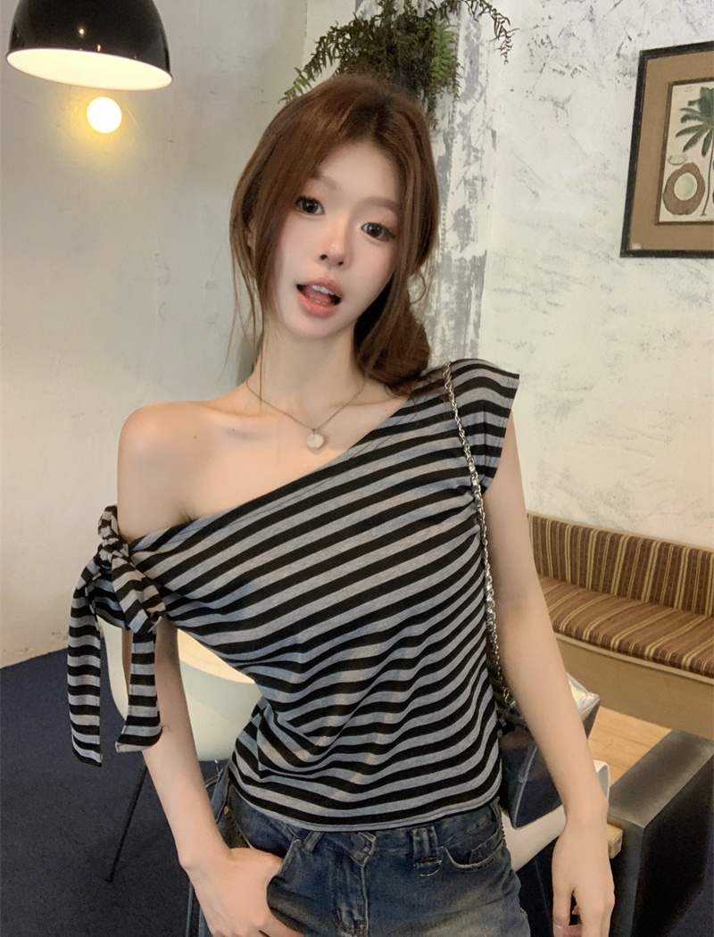 Short sleeve niche tops temperament bandage T-shirt for women
