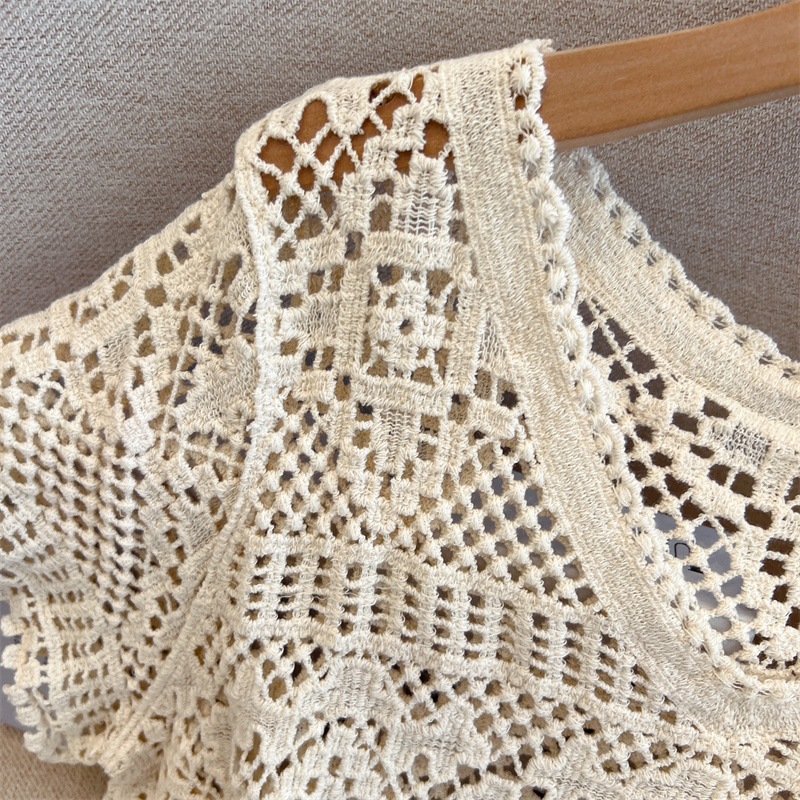 Lace fashion sweater Western style temperament tops