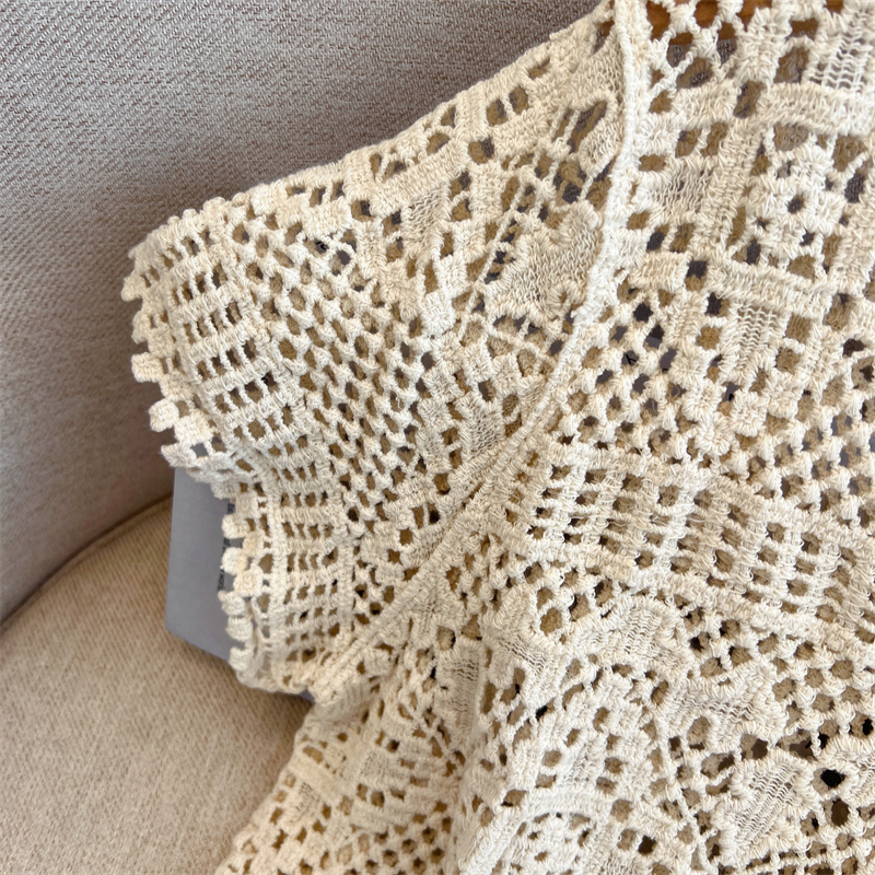 Lace fashion sweater Western style temperament tops