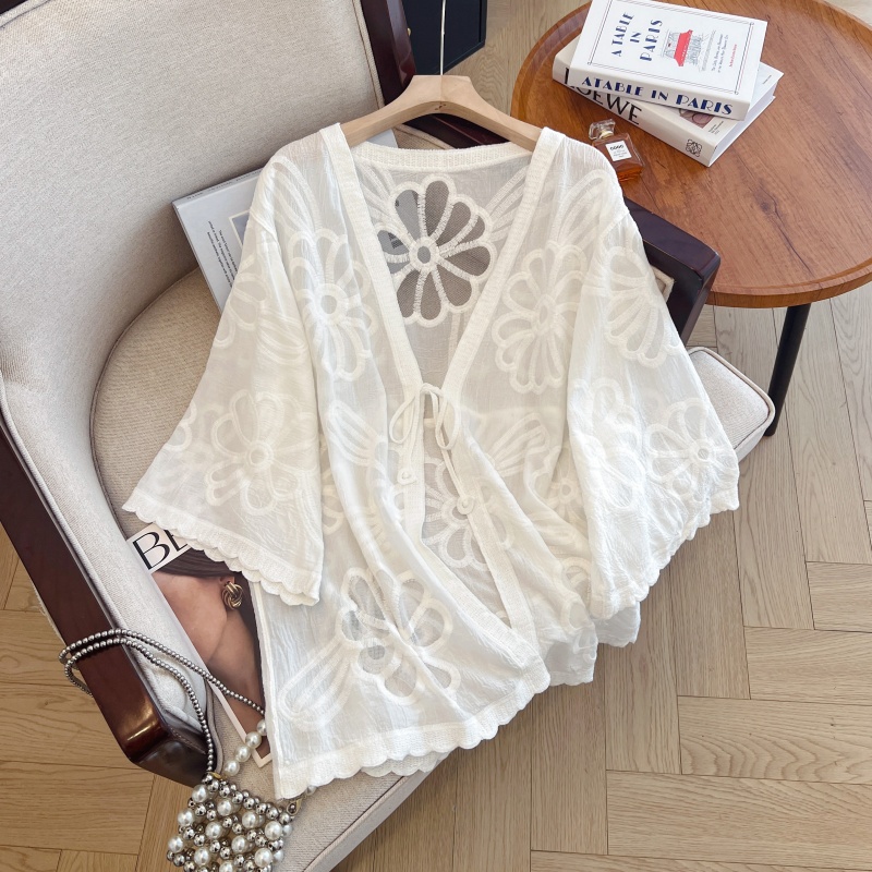 Long sunscreen V-neck coat chiffon summer tops for women