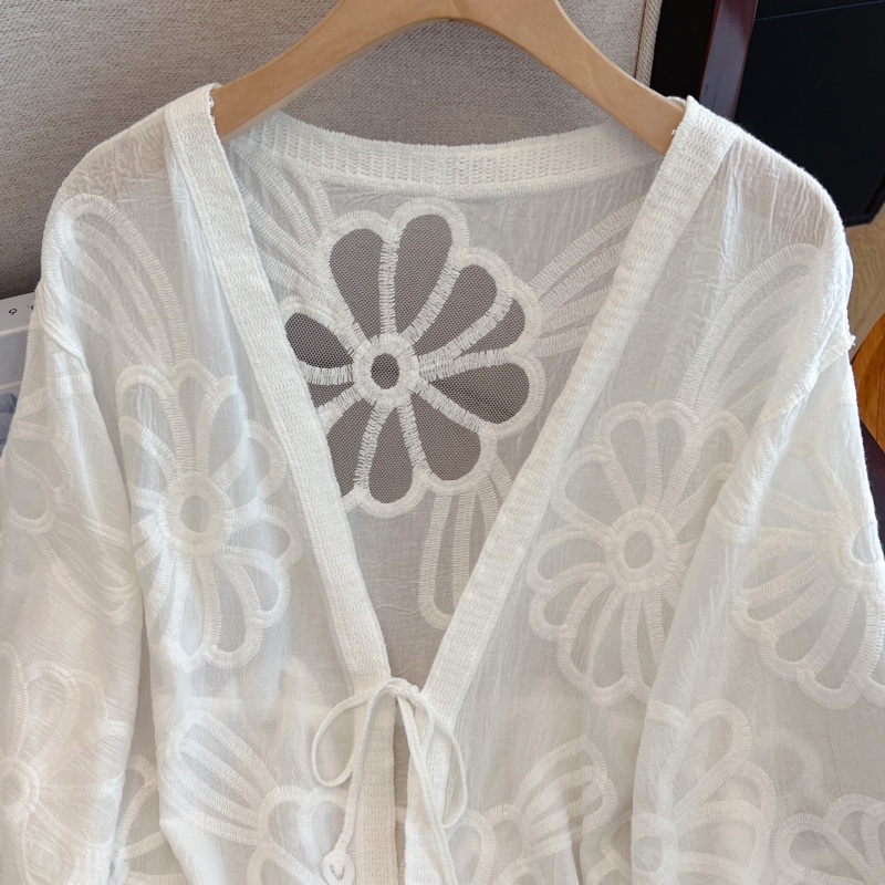 Long sunscreen V-neck coat chiffon summer tops for women