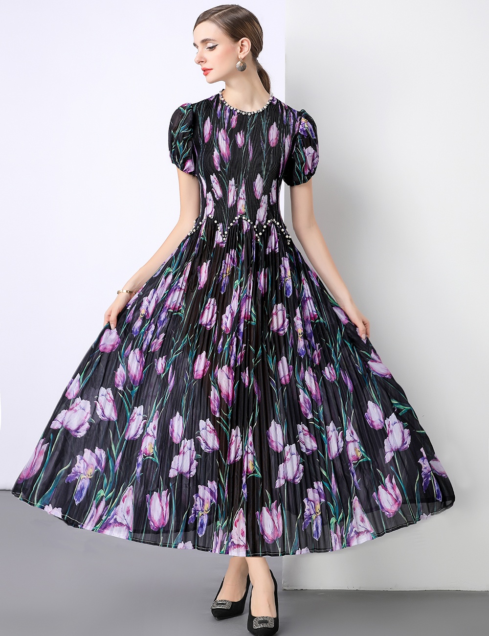 Not short sleeve Bohemian beach dress Pleats Please dress