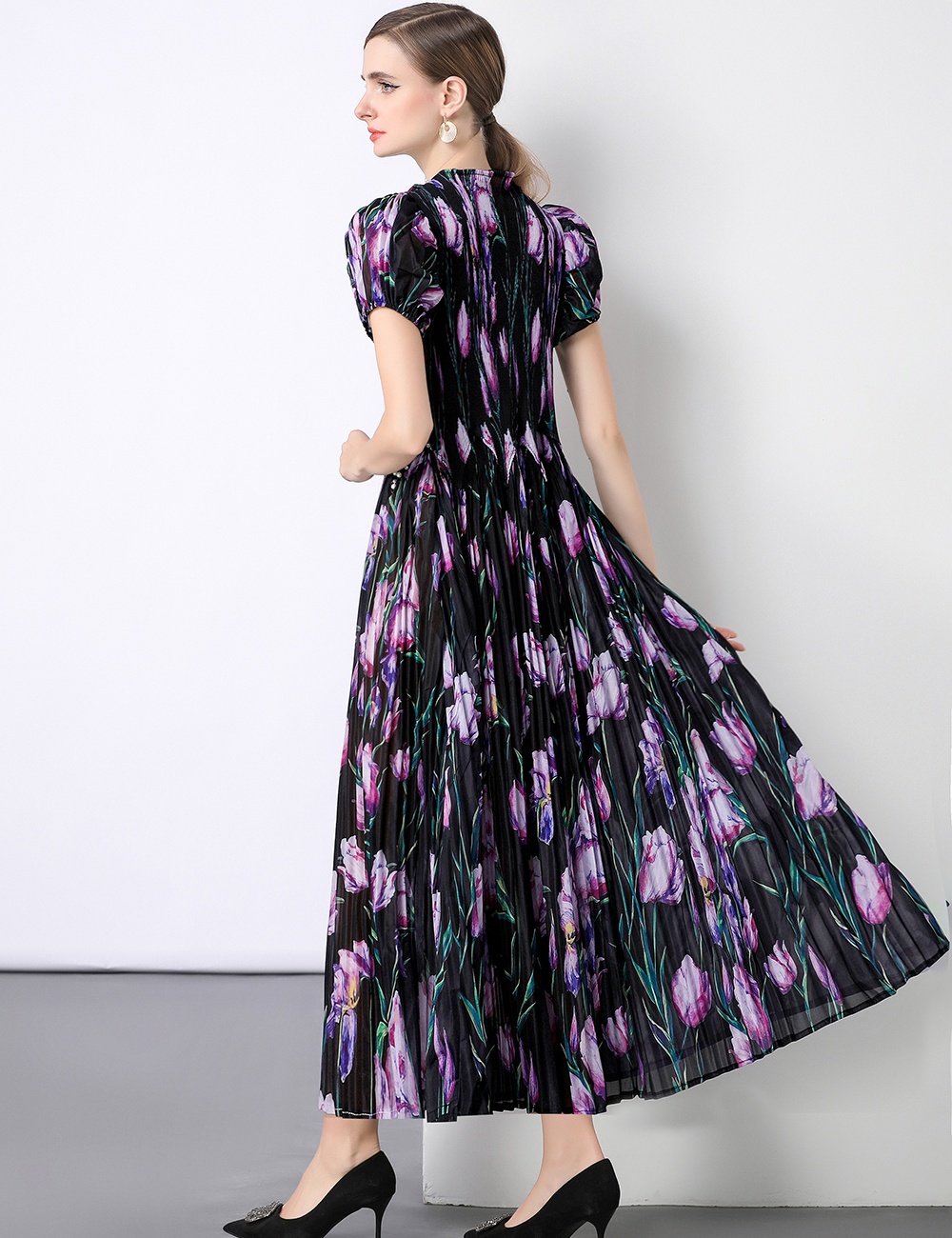 Not short sleeve Bohemian beach dress Pleats Please dress