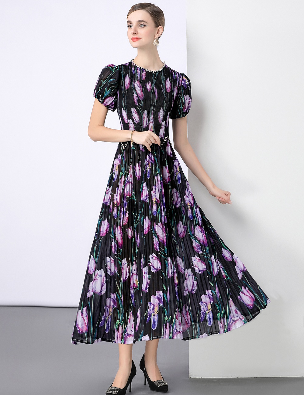 Not short sleeve Bohemian beach dress Pleats Please dress