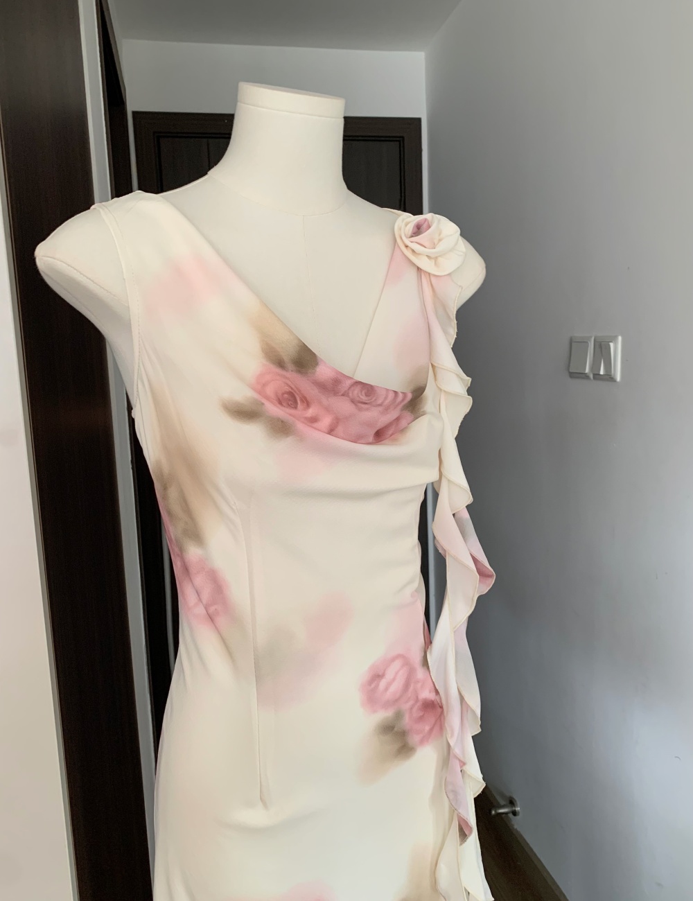 Niche pinched waist tender floral temperament Casual dress