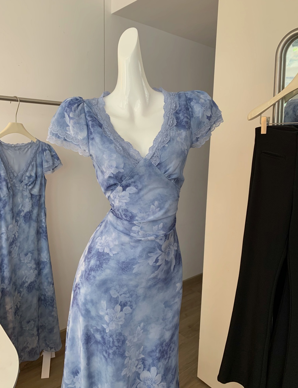 Splice floral blue dress temperament lace long dress for women