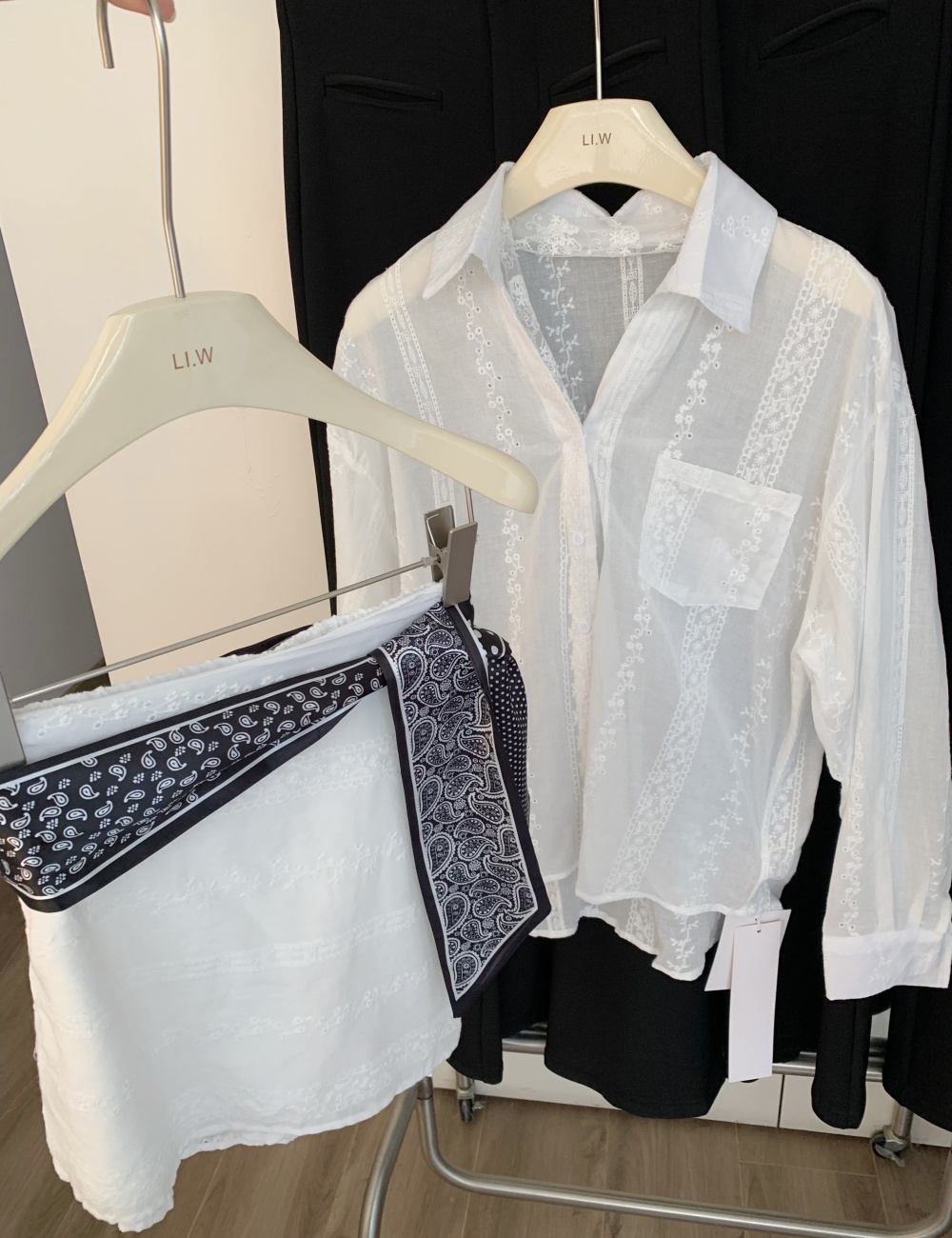 With scarves temperament culottes splice shirt a set