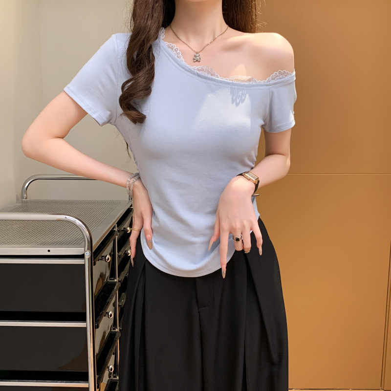 Short sleeve slim T-shirt sloping shoulder small shirt