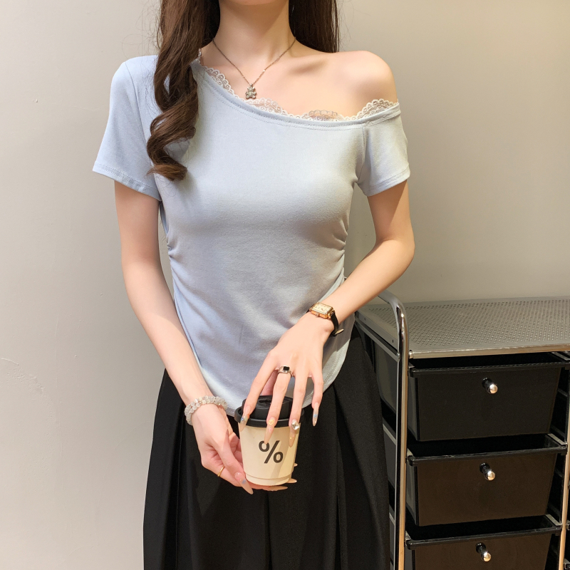 Short sleeve slim T-shirt sloping shoulder small shirt