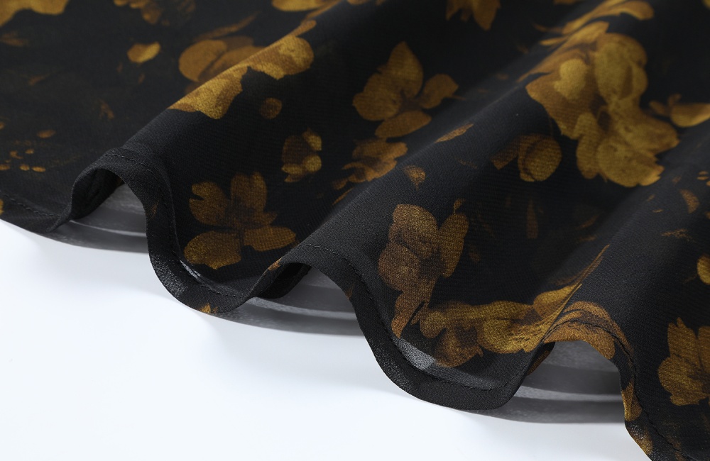 Sexy package hip temperament retro floral skirt